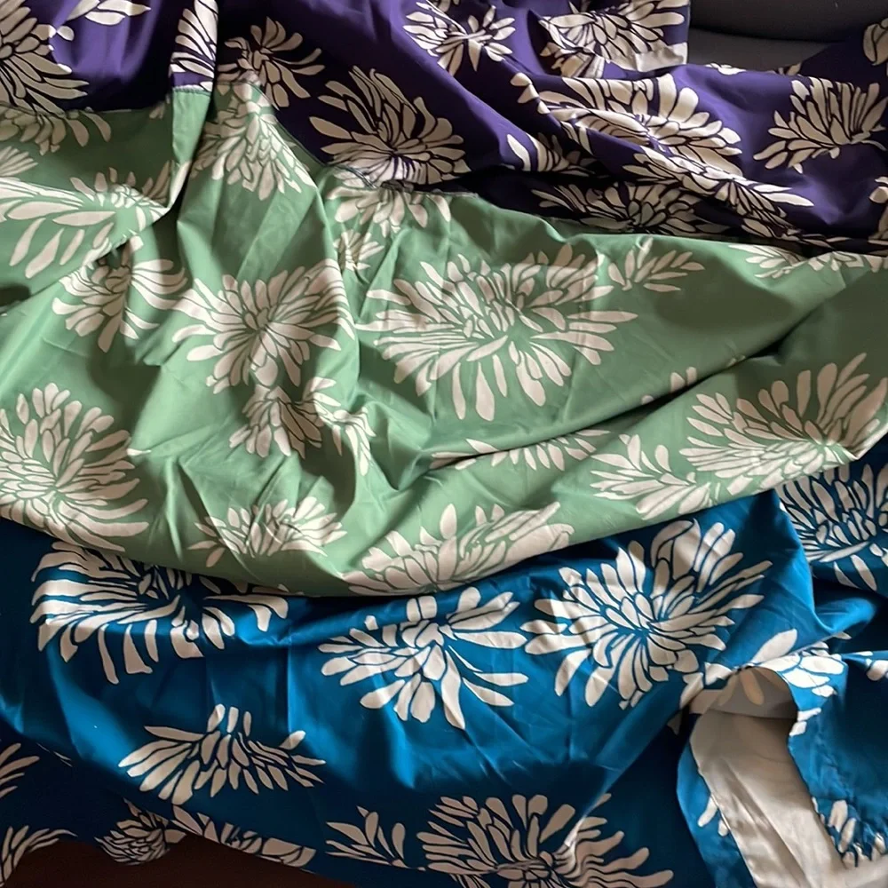 Náutica Key Largo 72x72 Fabric Purple Teal Tan Green Dahlia Shower Curtain